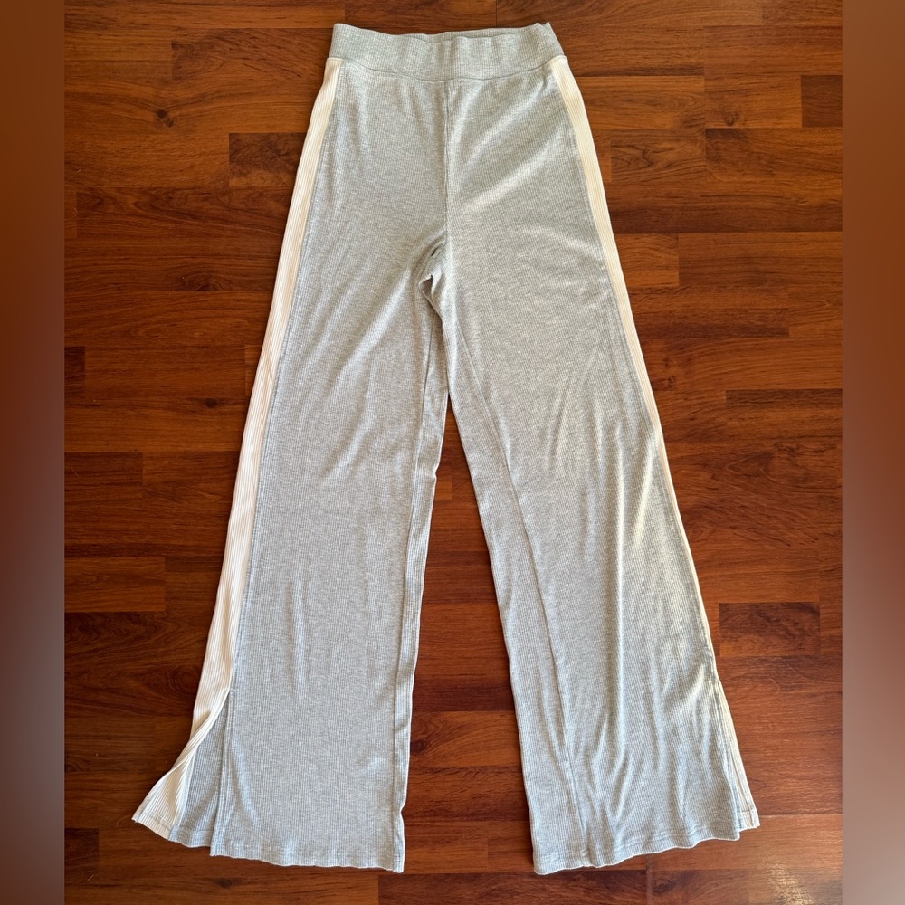 Offline by Aerie‎ Gray Wide-Leg Ribbed Pants